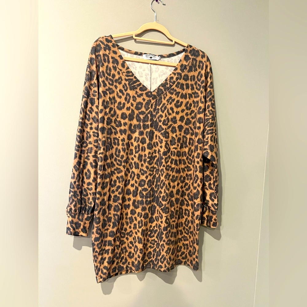 Crazy train oversized sweater NWT sz Medium